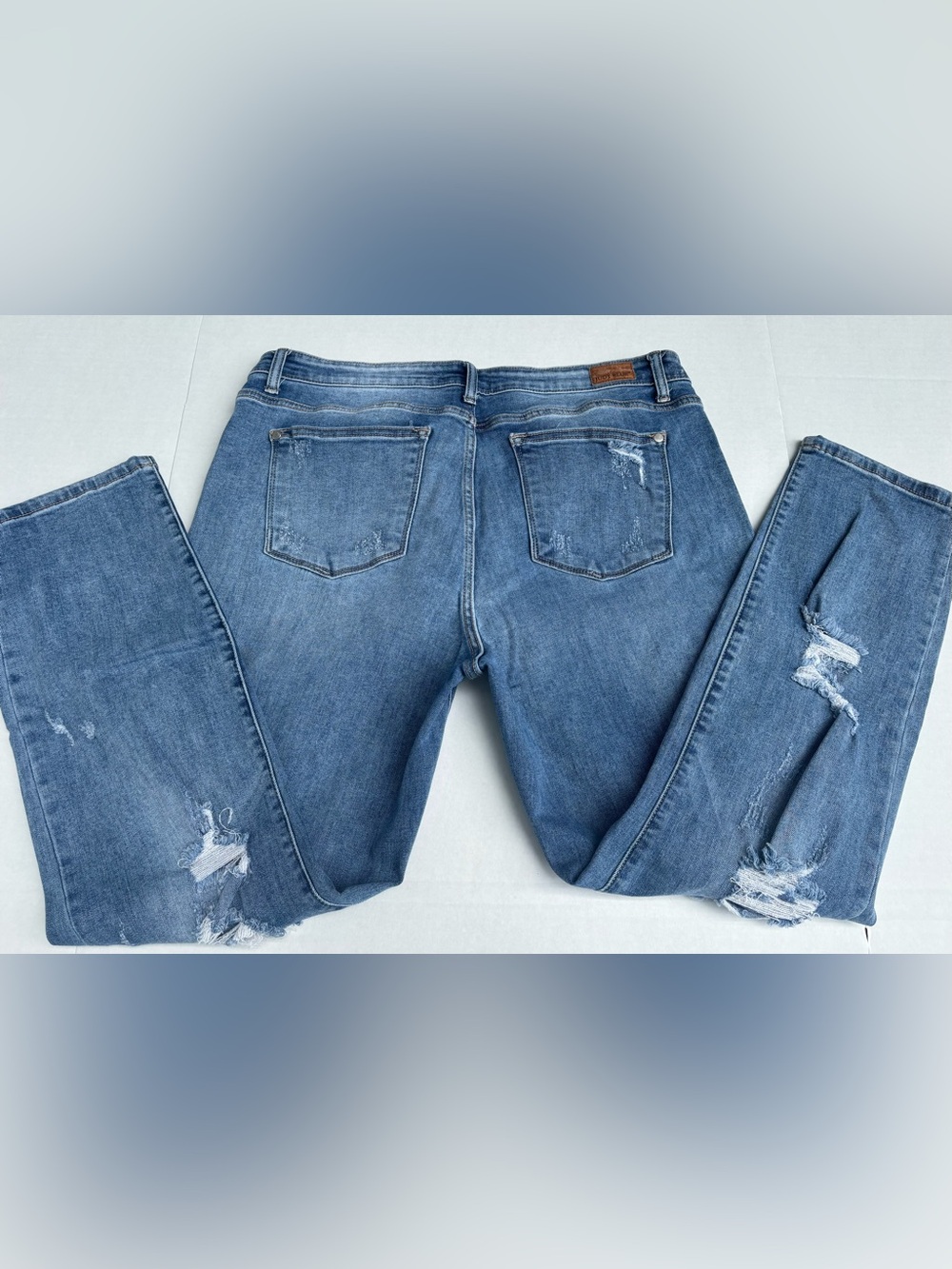Judy Blue Distressed Straight Leg Blue Jeans Size‎ 15/32 Excellent Condition